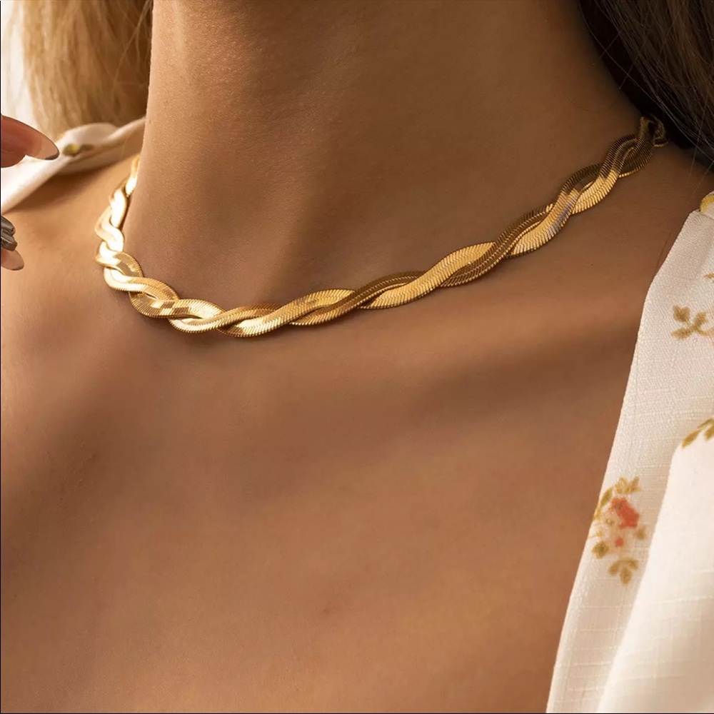 NEW 18K GOLD TWISTED SNAKE CHAIN NECKLACE - Picture 2 of 6
